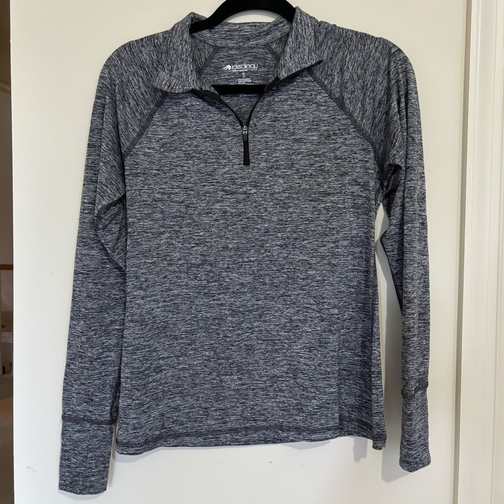 Gray Active top